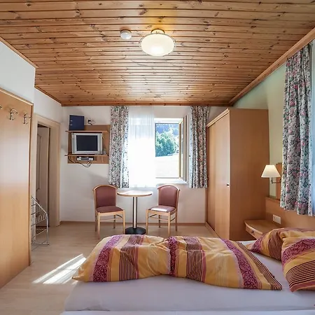 ゲストハウス Christophorus 3*