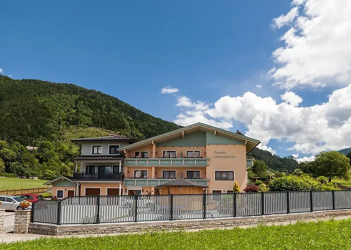 招待所 Christophorus 3*