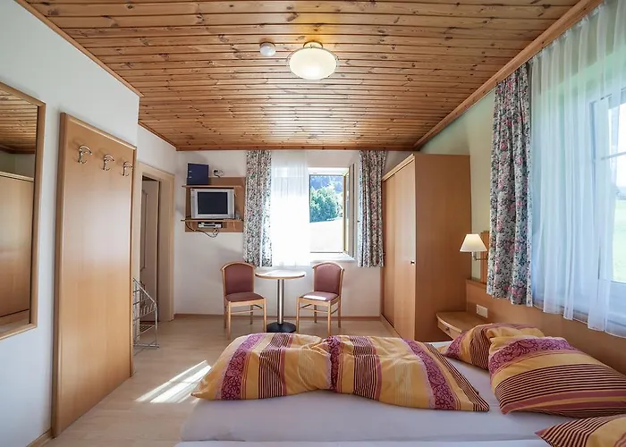 招待所 Christophorus 3*